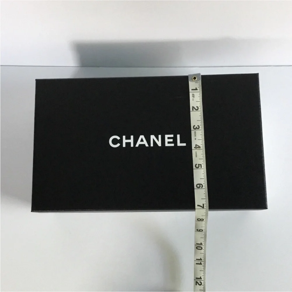 CHANEL BOX W/2 DUST BAGS SOME TISSUE NO LOGO BOOK-FINAL PRICE - Picture 9 of 14